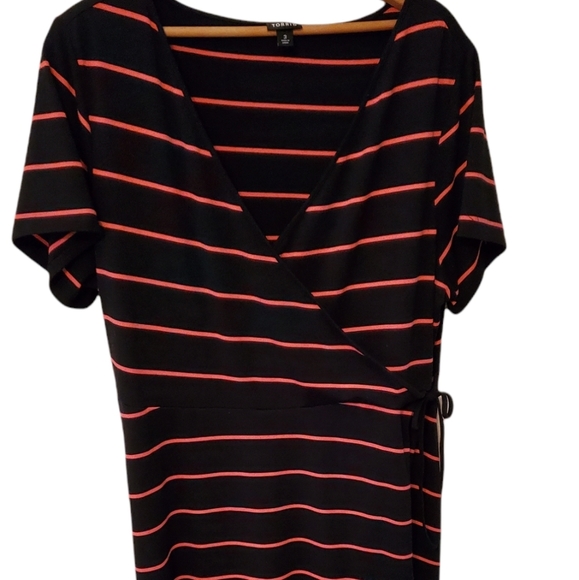 Torrid Wrap Dress Black with Hot Pink Stripes Size 3 - Picture 4 of 5